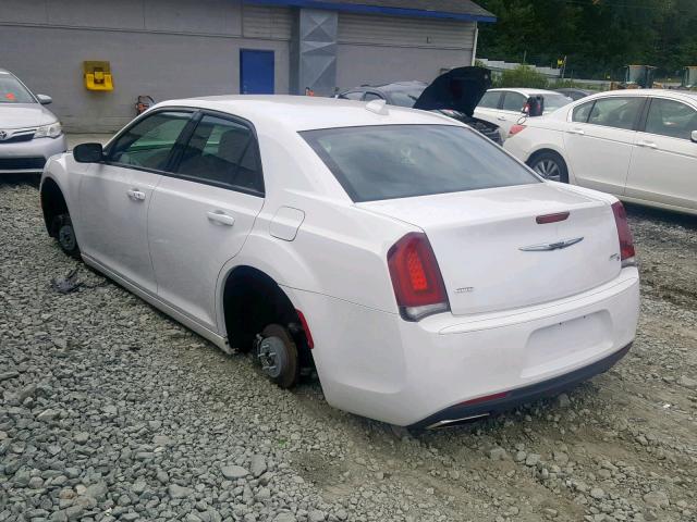 2C3CCAGGXKH586139 - 2019 CHRYSLER 300 S WHITE photo 3