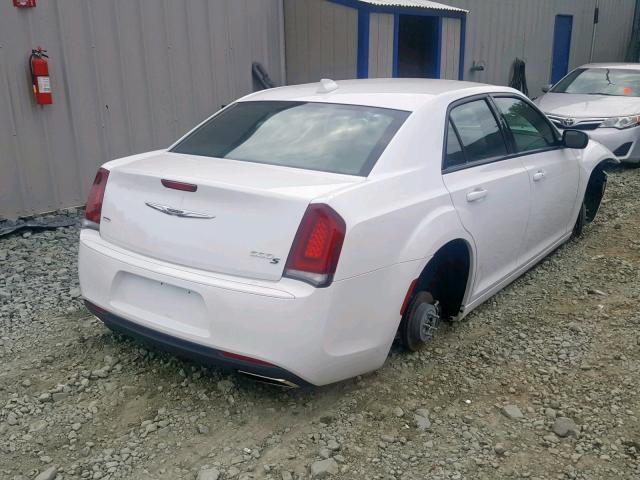 2C3CCAGGXKH586139 - 2019 CHRYSLER 300 S WHITE photo 4