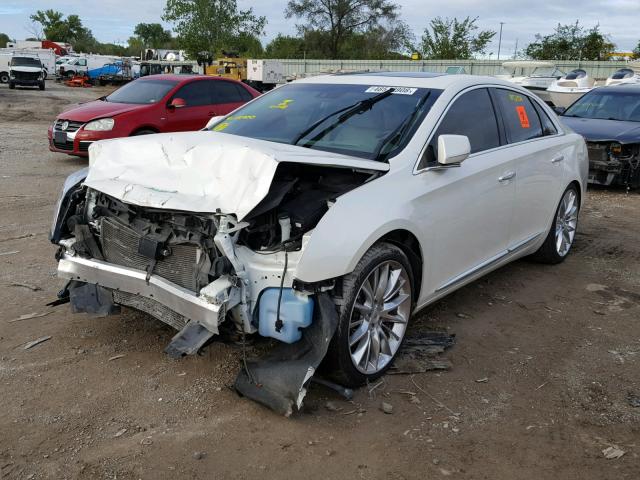 2G61S5S35E9131900 - 2014 CADILLAC XTS PLATIN WHITE photo 2