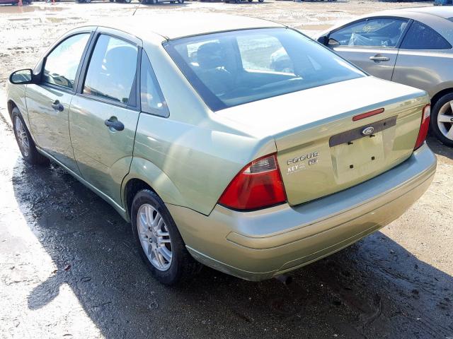 1FAHP34N77W154255 - 2007 FORD FOCUS ZX4 GREEN photo 3