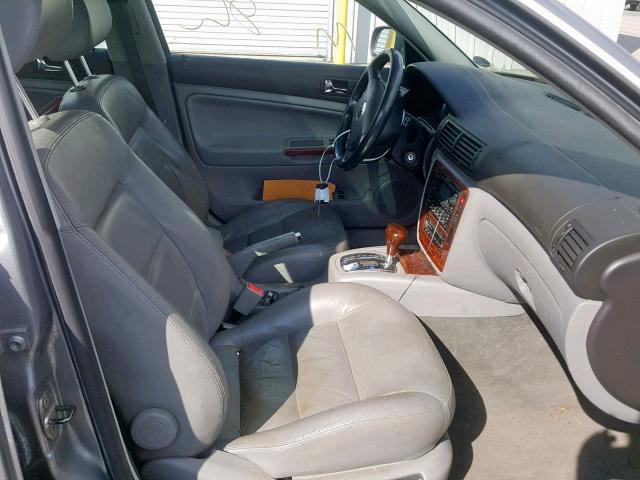 WVWWH63B23E088589 - 2003 VOLKSWAGEN PASSAT GLX Gümüş foto 5