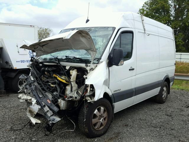 WD0PE745385327318 - 2008 DODGE SPRINTER 2 WHITE photo 2