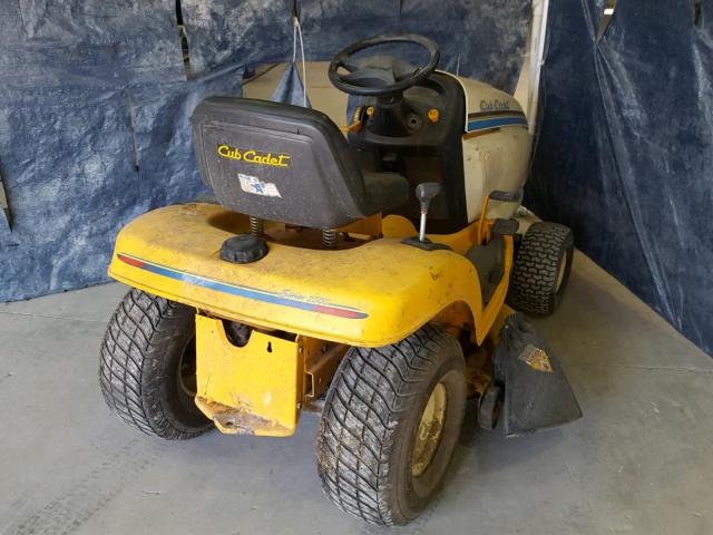 N0V1N48522988 - 2005 CUB LAWN MOWER TWO TONE photo 4