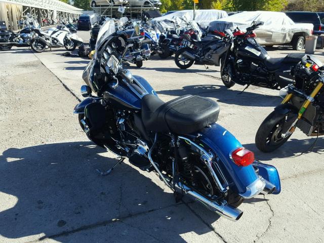 1HD1KWD16JB630923 - 2018 HARLEY-DAVIDSON FLHTK 115T BLUE photo 3