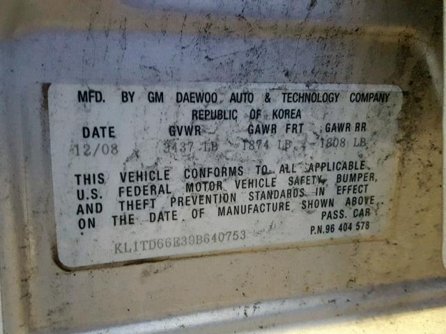 KL1TD66E39B640753 - 2009 CHEVROLET AVEO LS SILVER photo 10