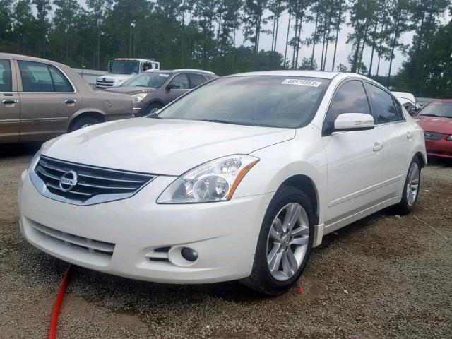 1N4BL2APXBC142404 - 2011 NISSAN ALTIMA SR WHITE photo 2