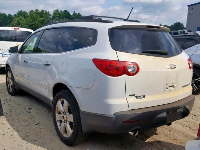 1GNLVHEDXAS133628 - 2010 CHEVROLET TRAVERSE L WHITE photo 3