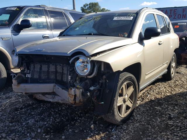 1J4NF4FB2AD503733 - 2010 JEEP COMPASS SP 金色 照片 2