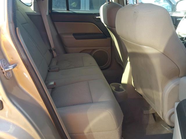 1J4NF4FB2AD503733 - 2010 JEEP COMPASS SP 金色 照片 6