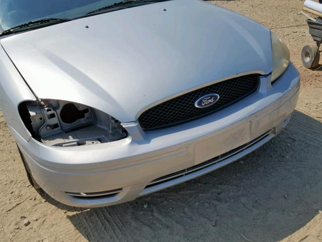 1FAFP53265A179281 - 2005 FORD TAURUS SILVER photo 9