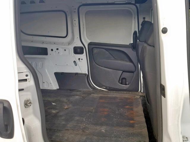 ZFBERFAB7H6D57298 - 2017 RAM PROMASTER 白色 照片 6