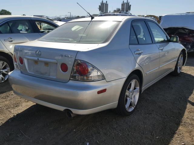 JTHBD192230068083 - 2003 LEXUS IS 300 SILVER photo 4