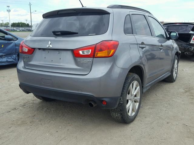 4A4AR4AU4DE015671 - 2013 MITSUBISHI OUTLANDER GRAY photo 4