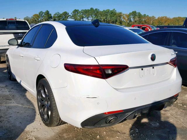 ZARFAECN2J7579535 - 2018 ALFA ROMEO GIULIA TI WHITE photo 3