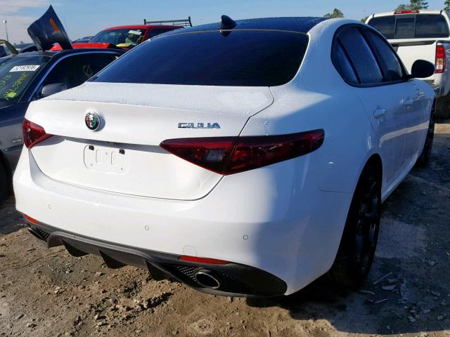 ZARFAECN2J7579535 - 2018 ALFA ROMEO GIULIA TI WHITE photo 4