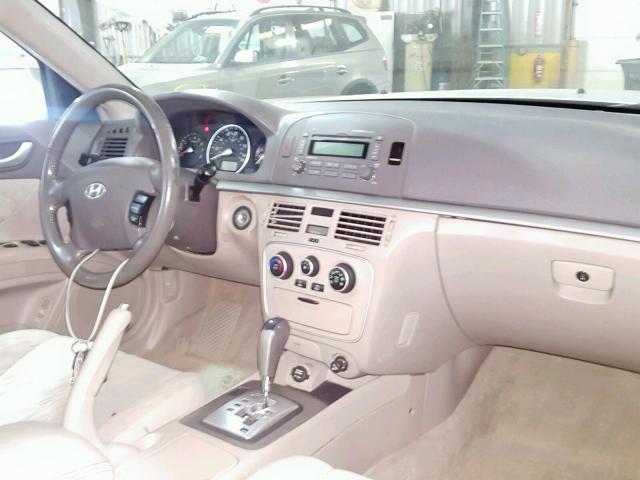 5NPET46CX6H141451 - 2006 HYUNDAI SONATA GL TAN photo 9