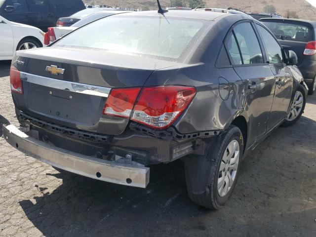 1G1PA5SG7E7439352 - 2014 CHEVROLET CRUZE LS GRAY photo 4