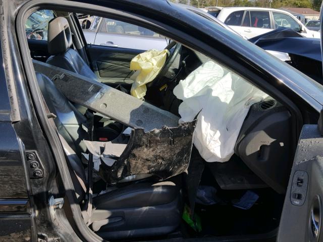 2G2WS522741376127 - 2004 PONTIAC GRAND PRIX BLACK photo 5