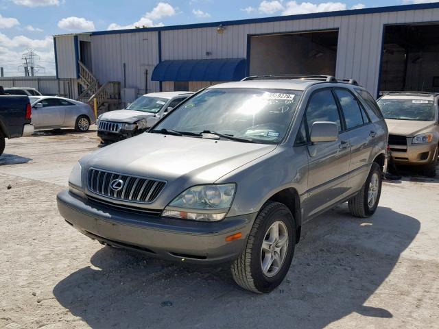 JTJGF10UX10116052 - 2001 LEXUS RX 300 GRAY photo 2