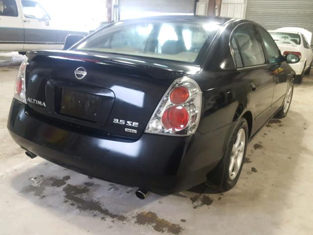 1N4BL11D95C138672 - 2005 NISSAN ALTIMA SE BLACK photo 4