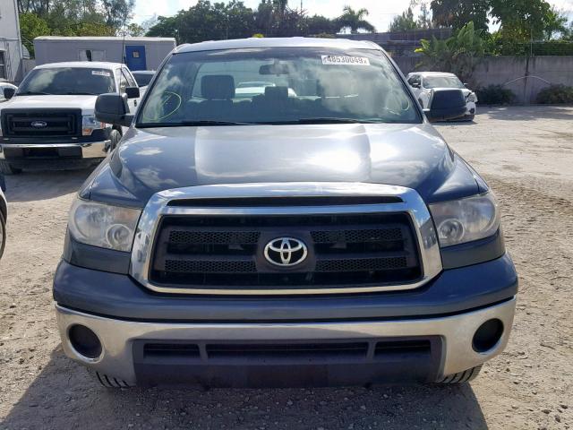 5TFJU5F15AX004320 - 2010 TOYOTA TUNDRA GRAY photo 9