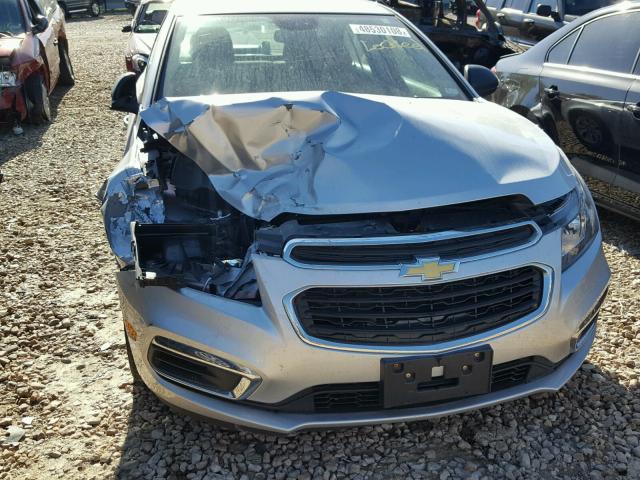 1G1PB5SH9F7238656 - 2015 CHEVROLET CRUZE LS SILVER photo 9