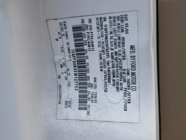 1FAFP34N35W127753 - 2005 FORD FOCUS ZX4 WHITE photo 10