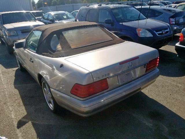 WDBFA63F8TF133678 - 1996 MERCEDES-BENZ SL 320 BEIGE photo 3