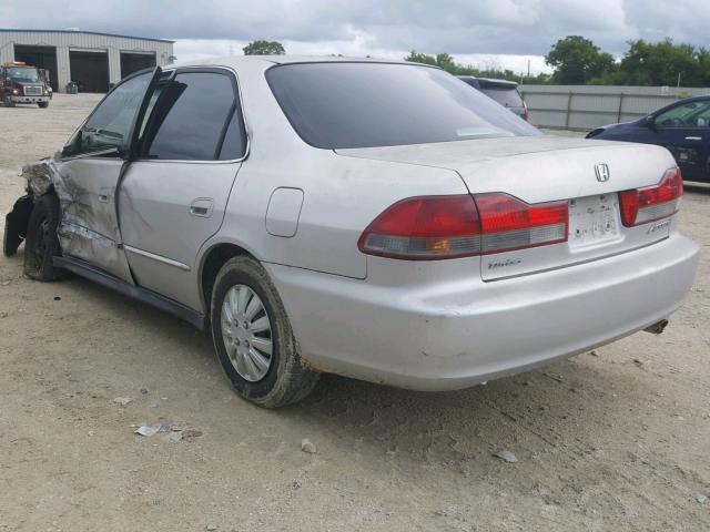 1HGCF86611A070335 - 2001 HONDA ACCORD VAL SILVER photo 3