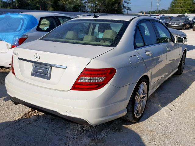 WDDGF4HB4CA612474 - 2012 MERCEDES-BENZ C 250 WHITE photo 4