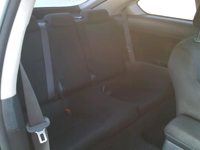 JTKDE3B74A0304554 - 2010 TOYOTA SCION TC 银色 照片 6