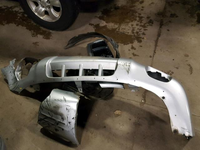 JF1SF65672H717075 - 2002 SUBARU FORESTER S SILVER photo 9