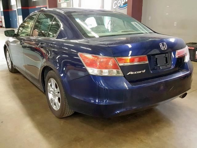 1HGCP2F47BA121749 - 2011 HONDA ACCORD LXP BLUE photo 3