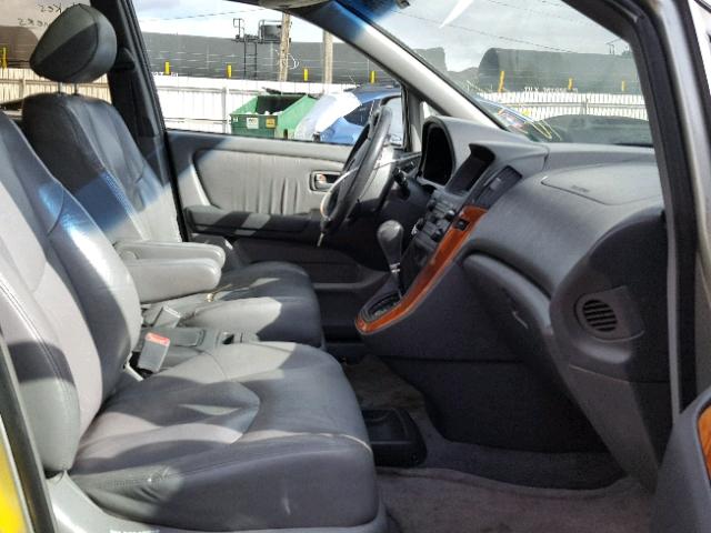 JT6GF10U3Y0053705 - 2000 LEXUS RX 300 SILVER photo 5