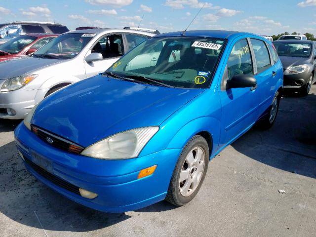 3FAFP37342R160723 - 2002 FORD FOCUS ZX5 BLUE photo 2