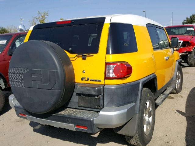 JTEZU11FX70015437 - 2007 TOYOTA FJ CRUISER YELLOW photo 4