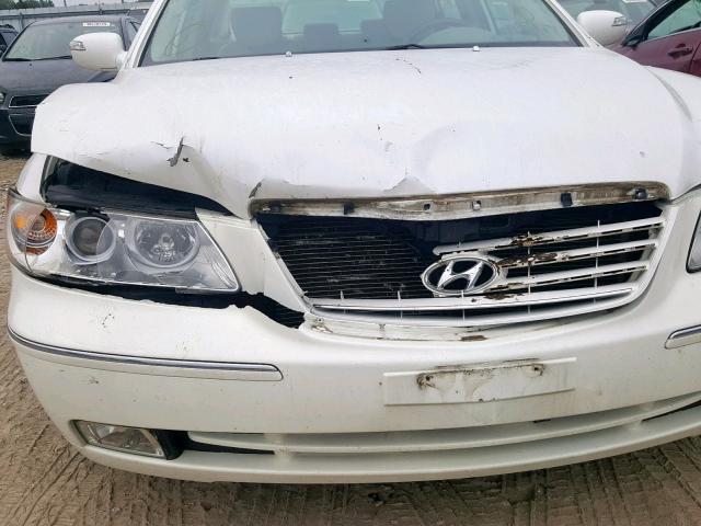 KMHFC46F38A304574 - 2008 HYUNDAI AZERA SE WHITE photo 9