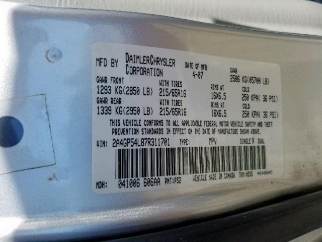 2A4GP54L87R311701 - 2007 CHRYSLER TOWN & COU GRAY photo 10