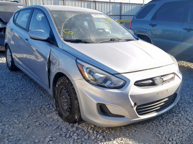 KMHCT5AE7GU262253 - 2016 HYUNDAI ACCENT SE SILVER photo 1