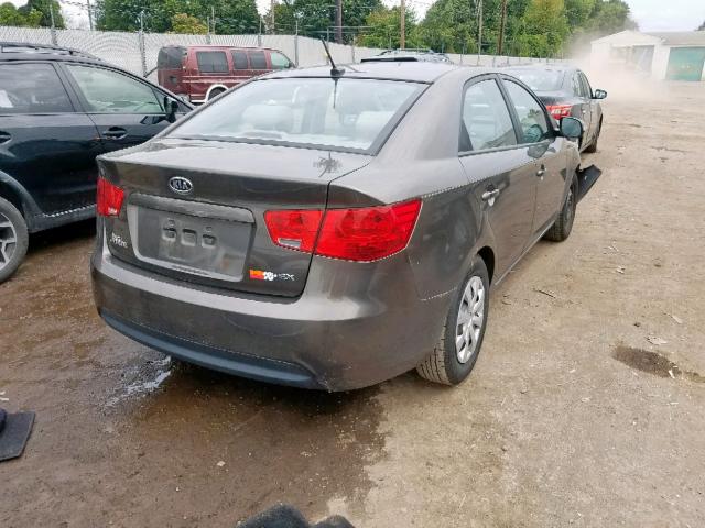 KNAFU4A20A5241919 - 2010 KIA FORTE EX GRAY photo 4