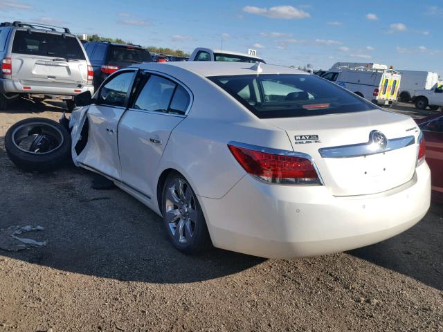 1G4GC5EG7AF144910 - 2010 BUICK LACROSSE C WHITE photo 3