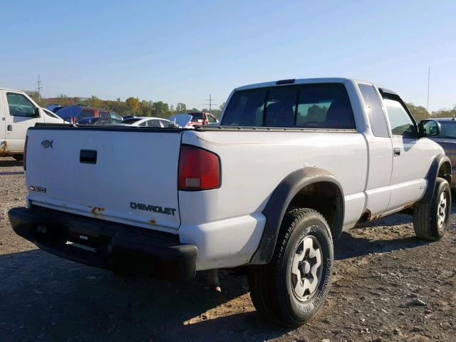 1GCCT19W918130184 - 2001 CHEVROLET S-10 PU WHITE photo 4