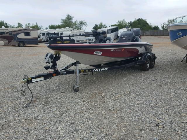 BUJ35934B414 - 2014 NITR MARINE LOT RED photo 2