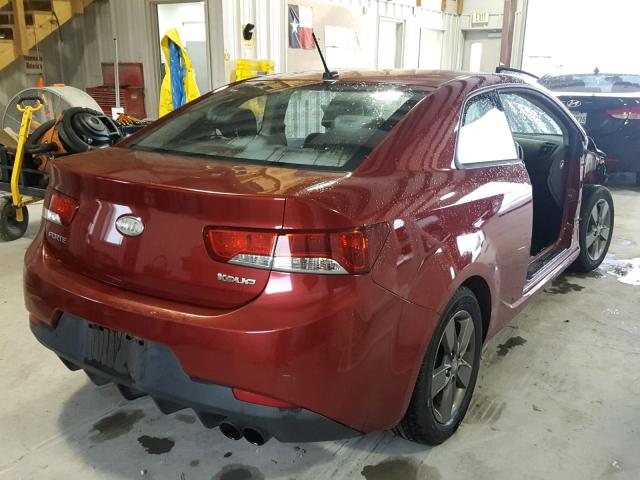 KNAFU6A26A5133641 - 2010 KIA FORTE EX RED photo 4