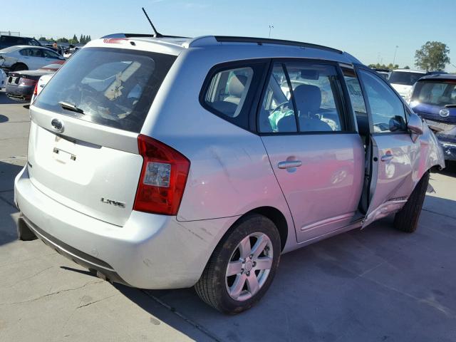 KNAFG526277084891 - 2007 KIA RONDO LX SILVER photo 4