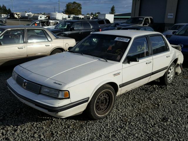 1G3AL54N4N6410965 - 1992 OLDSMOBILE CUTLASS CI თეთრი ფოტო 2