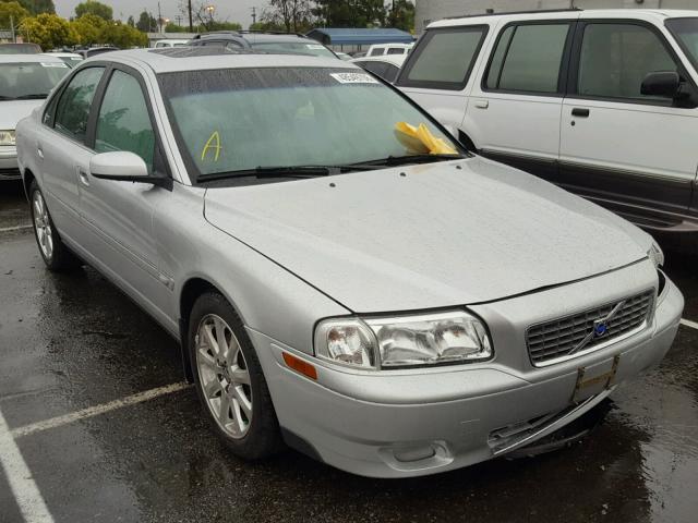 YV1TS592051399612 - 2005 VOLVO S80 2.5T SILVER photo 1