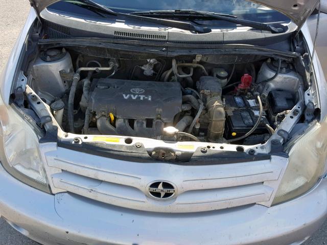 JTKKT624250098998 - 2005 TOYOTA SCION XA SILVER photo 7