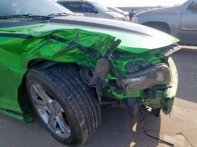 2G1FA1ED5B9137588 - 2011 CHEVROLET CAMARO LS GREEN photo 9