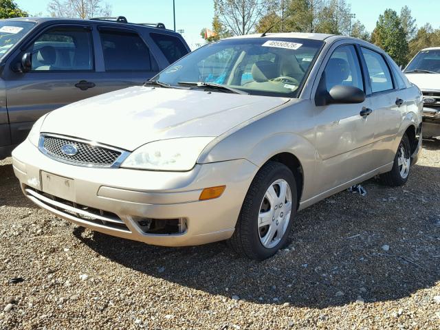 1FAFP34N16W117675 - 2006 FORD FOCUS ZX4 TAN photo 2